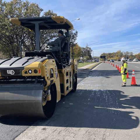  Image of Asphalt roller